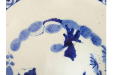 太明成化年製　古伊万里　染付　蛸唐草文　松竹梅図　1尺3寸皿　約42cm　繊細な美しい絵付けに魅了される大皿(一尺三寸、和食器、和皿)(R-073180)