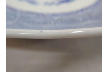 太明成化年製　古伊万里　染付　蛸唐草文　松竹梅図　1尺3寸皿　約41cm　繊細な美しい絵付けに魅了される大皿(一尺三寸、和食器、和皿)(R-073181)