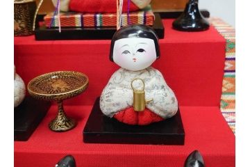 ビンテージ　木目込み人形　十五人揃　細部まで職人のこだわりを感じる可愛らしい五段雛飾り(雛人形、ひな人形、雛壇、段飾、置物、ケース付、ヴィンテージ)(R-073182)