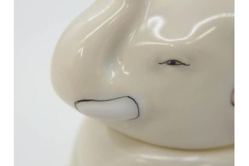 稀少　オールドノリタケ　NORITAKE　ヤジロベー印　ゾウ　丸いフォルムが可愛らしいインクポット(意匠登録出願中、日本陶器、インク壺、インクウェル、象、ぞう、動物、小物入れ、置物、瓶)(R-073185)