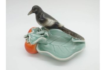 深川製　オールド深川　柿に尾長　細部まで凝ったつくりが魅力的な菓子皿(鳥、菓子器、小物入れ、和皿)(R-073186)