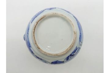 中国　青花　人物図　繊細な意匠にこだわりを感じる執壺(茶壺、しょうゆ差し、醤油瓶、水差し、注子、水注、茶道具)(R-073187)