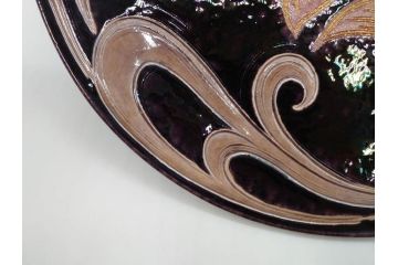 秋塘陶園　中村翠恒　鯉之図　1.1尺皿　約34cm　大胆に描かれた豪華な絵付けが目を惹く額皿(大皿、和皿、飾り皿、飾皿、和食器、一尺一寸、共箱付き)(R-073192)