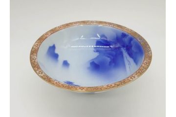 深川製磁　オールド深川　染付　金彩　約18cm　6寸　一つ一つ丁寧に絵付けされた風景図が美しい鉢(深皿、和皿、和食器、六寸、共箱付き)(R-073195)