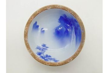 深川製磁　オールド深川　染付　金彩　約18cm　6寸　一つ一つ丁寧に絵付けされた風景図が美しい鉢(深皿、和皿、和食器、六寸、共箱付き)(R-073195)