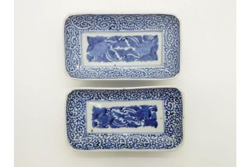 江戸期　冨貴長春　古伊万里　染付　蛸唐草文　約21cm　6.9寸　一筆一筆丁寧に描かれた長皿2枚セット(角皿、和皿、和食器、六寸九分)(R-073196)