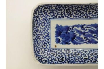 江戸期　冨貴長春　古伊万里　染付　蛸唐草文　約21cm　6.9寸　一筆一筆丁寧に描かれた長皿2枚セット(角皿、和皿、和食器、六寸九分)(R-073196)