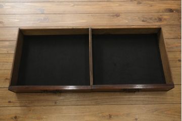 イギリスアンティーク　Lloyd's Antiques(ロイズ・アンティークス)取り扱い　ウォールナット材　クラシカルな雰囲気溢れるコンソールテーブル(デスク、ワークデスク、在宅用、在宅ワーク用、平机、英国)(R-073219)