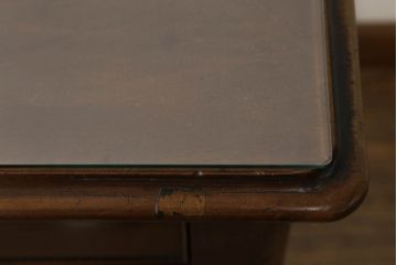イギリスアンティーク　Lloyd's Antiques(ロイズ・アンティークス)取り扱い　ウォールナット材　クラシカルな雰囲気溢れるコンソールテーブル(デスク、ワークデスク、在宅用、在宅ワーク用、平机、英国)(R-073219)