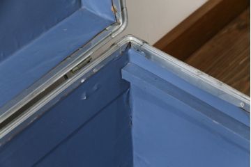 和製アンティーク　お部屋のアクセントにおすすめなジュラルミン張りのトランク(センターテーブル、ローテーブル、収納、ディスプレイ)(R-073220)