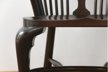中古　希少!!　松本民芸家具　中古ではなかなかお目にかかれない猫脚ウィンザーチェア(ウインザーチェア、アームチェア、板座チェア、ダイニングチェア、椅子、イス)(定価約34万円)(R-073227)
