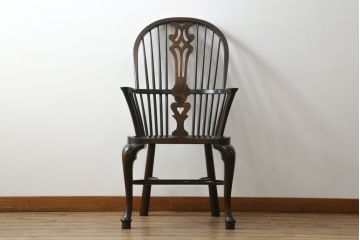 中古　希少!!　松本民芸家具　中古ではなかなかお目にかかれない猫脚ウィンザーチェア(ウインザーチェア、アームチェア、板座チェア、ダイニングチェア、椅子、イス)(定価約34万円)(R-073229)
