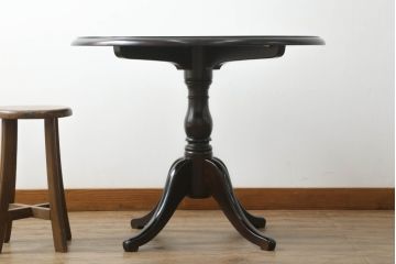 中古　美品　松本民芸家具　クラシカルな雰囲気が漂うC型丸卓(ラウンドテーブル、丸テーブル、コーヒーテーブル、カフェテーブル、サイドテーブル)(定価約18万円)(R-073233)