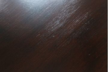 中古　美品　松本民芸家具　クラシカルな雰囲気が漂うC型丸卓(ラウンドテーブル、丸テーブル、コーヒーテーブル、カフェテーブル、サイドテーブル)(定価約18万円)(R-073233)