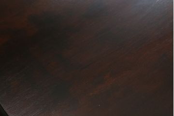 中古　美品　松本民芸家具　クラシカルな雰囲気が漂うC型丸卓(ラウンドテーブル、丸テーブル、コーヒーテーブル、カフェテーブル、サイドテーブル)(定価約18万円)(R-073233)