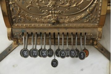 アメリカビンテージ　ジャンク品!!　実用不可　ナショナル社製　Amount Purchased  真鍮　置くだけで空間演出を盛り上げてくれるレジスター(ディスプレイ雑貨、キャッシャー、ヴィンテージ)(R-073265)