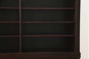 中古　美品　栗材　和の趣あふれる佇まいが魅力的な水屋箪笥サイドキャビネット(食器棚、戸棚、収納棚、キャビネット)(R-073267)