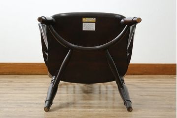 中古　美品!!　松本民芸家具　シックな色合いとクラシカルな佇まいが魅力のホイールバックウィンザーチェア(ウインザーチェア、アームチェア、板座チェア、ダイニングチェア、椅子、イス)(定価約19万8千円)(R-073269)