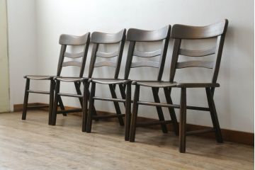 中古　美品　飛騨産業　PROVINCIAL(プロヴィンシャル・プロビンシャル)　シックな色合いと曲線を描くデザインが魅力的なブレースバックチェア4脚セット(ダイニングチェア、板座チェア)(定価4脚で約44万円)(R-073273)