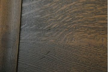 中古　美品　飛騨産業　PROVINCIAL(プロヴィンシャル・プロビンシャル)　シックな色合いと曲線を描くデザインが魅力的なブレースバックチェア4脚セット(ダイニングチェア、板座チェア)(定価4脚で約44万円)(R-073273)