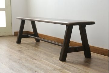 中古　美品　飛騨産業　PROVINCIAL(プロヴィンシャル・プロビンシャル)　素朴な風合いが温かみのあるトリッスルベンチ(長椅子、板座チェア、ダイニングベンチ、飾り台)(定価約24万円)(R-073274)