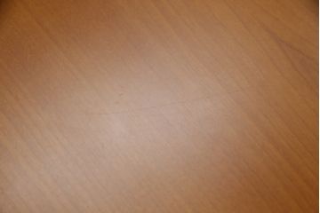 中古　イタリア製　ポラダ(porada)社　すっきりとした佇まいが魅力的なダイニングテーブル(4人掛け、6人掛け、食卓)(定価約32万円)(R-073290)