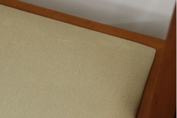 中古　イタリア製　ポラダ(porada)社　アーレキン(ARLEKIN)　優美な曲線ラインが目を惹くダイニングチェア4脚セット(椅子、イス、いす)(定価4脚で約48万円)(R-073291)