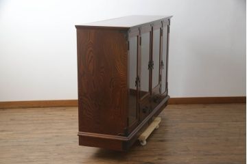 中古　伝統民芸家具　岩谷堂箪笥　金具の細やかなデザインが美しいサイドボード(収納棚、戸棚、飾り棚、食器棚、サイドキャビネット)(R-073298)