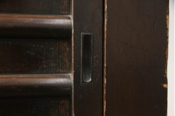 和製アンティーク　和モダンな雰囲気と横桟引き戸が魅力的な四尺水屋箪笥サイドボード(サイドキャビネット、茶棚、茶箪笥、収納棚、戸棚、食器棚、店舗什器)(R-073302)