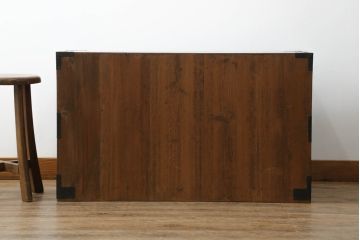 和製アンティーク　前面栗(クリ)材　金具の立派な東北衣装箪笥ローボード(時代箪笥、和タンス、衣装たんす、収納タンス、引き出し、ローチェスト、テレビ台)(R-073328)