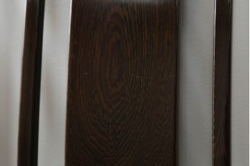 中古　鉄刀木(タガヤサン)　キャスター付き　美しい杢目が目を惹く収納付き板座チェア4脚セット(ダイニングチェア、回転チェア、椅子、イス)(R-073329)