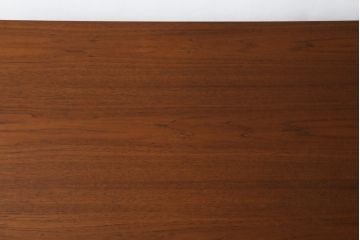 デンマークビンテージ　チーク材　ドミノ・モブラー(DOMINO mobler) 　洗練されたデザインが美しいニーホールデスク(両袖机、パートナーデスク、ワークデスク、在宅ワーク用、在宅用、ヴィンテージ、北欧)(R-073333)