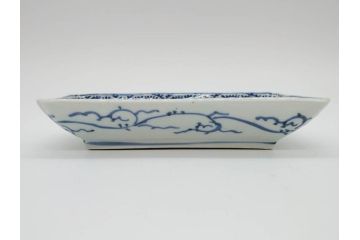 江戸期　大明成化年製　古伊万里　染付　蛸唐草　松竹梅文　約21cm　6.7寸　意匠を凝らしたデザインが素敵な長皿2枚セット(角皿、和皿、和食器、六寸七分)(R-073344)