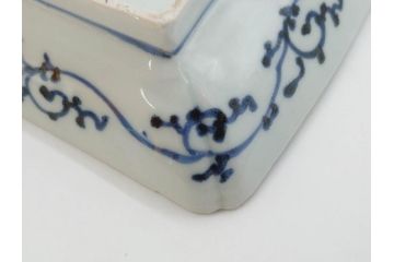 江戸期　大明成化年製　古伊万里　染付　蛸唐草　松竹梅文　約20cm　6.7寸　意匠を凝らしたデザインが素敵な長皿2枚セット(角皿、和皿、和食器、六寸七分)(R-073346)