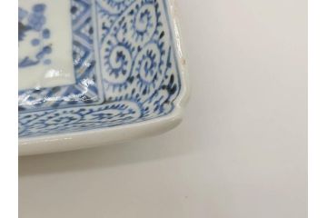 江戸期　大明成化年製　古伊万里　染付　蛸唐草　松竹梅文　約20cm　6.7寸　意匠を凝らしたデザインが素敵な長皿2枚セット(角皿、和皿、和食器、六寸七分)(R-073347)