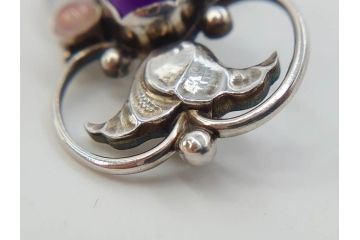 ヴィンテージアクセサリー　デンマーク　GEORG JENSEN(ジョージ・ジェンセン)　236A　シルバー925S　エレガントな装飾デザインが素敵なブローチ(silver、ビンテージ)(R-073362)