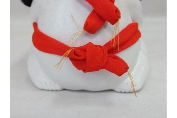 時代物　昭和十三年(1938年)　京都　丸屋　大木平蔵　鯛持ち　ガラスケース付き　和の風情を感じられる上質な京人形(木彫り、御所人形、子供、子ども、昭和13年、共箱付き)(R-073369)