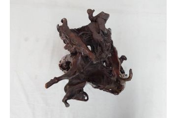 隅々まで施された意匠が美しい天然木黄楊卓(中国、根木台、根卓、花台、唐木、飾り台、高卓、箱付き)(R-073371)