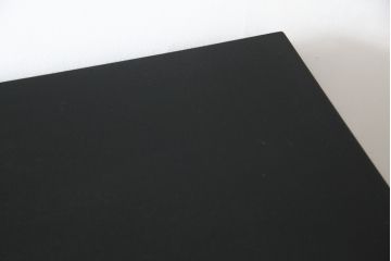 中古　高級品　加茂箪笥　前面朱塗り　漆塗り　時代金具付き　朱色と黒のコントラストが美しい内部桐材和箪笥(チェスト、引き出し、整理箪笥、収納箪笥、衣装箪笥)(定価約80万円)(R-073375)