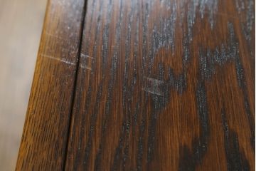 中古　美品　高級品!!　ナラ材　上質な和の空間を演出するアンティーク調水屋箪笥サイドボード(食器棚、収納棚、戸棚、茶箪笥、サイドキャビネット)(R-073378)