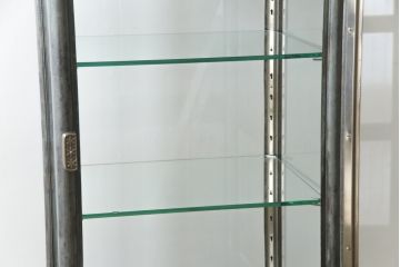 ヨーロッパアンティーク　凛とした雰囲気漂う猫脚のメディカルキャビネット(ガラスケース、ショーケース、飾り棚、店舗什器、デンタルキャビネット)(R-073406)