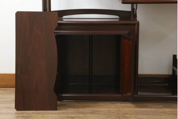 中古　高級品!!　伝統的工芸品認定　大阪唐木指物　中澤唐木　萬代幸男作　総紫檀(シタン)材　網代(アジロ)細工　漆塗り　和の雰囲気を引き立てる飾り棚(茶棚、違い棚、戸棚、収納棚)(定価約150万円)(R-073409)