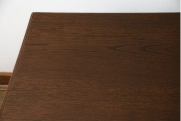 中古　三越家具　カントリーハウス　希少な絶版品!!　ブルージュ　挽き物加工や引手のデザインがおしゃれ!クラシカルな雰囲気を高めるデスク(片袖机、ワークデスク、在宅用、在宅ワーク)(R-073412)