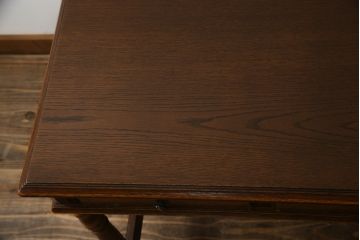 中古　三越家具　カントリーハウス　希少な絶版品!!　ブルージュ　挽き物加工や引手のデザインがおしゃれ!クラシカルな雰囲気を高めるデスク(片袖机、ワークデスク、在宅用、在宅ワーク)(R-073412)