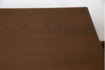 中古　三越家具　カントリーハウス　希少な絶版品!!　ブルージュ　挽き物加工や引手のデザインがおしゃれ!クラシカルな雰囲気を高めるデスク(片袖机、ワークデスク、在宅用、在宅ワーク)(R-073412)