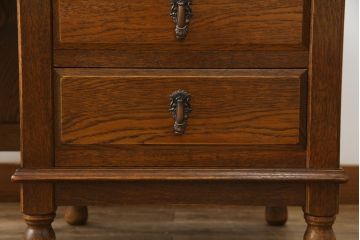 中古　三越家具　カントリーハウス　希少な絶版品!!　ブルージュ　挽き物加工や引手のデザインがおしゃれ!クラシカルな雰囲気を高めるデスク(片袖机、ワークデスク、在宅用、在宅ワーク)(R-073412)