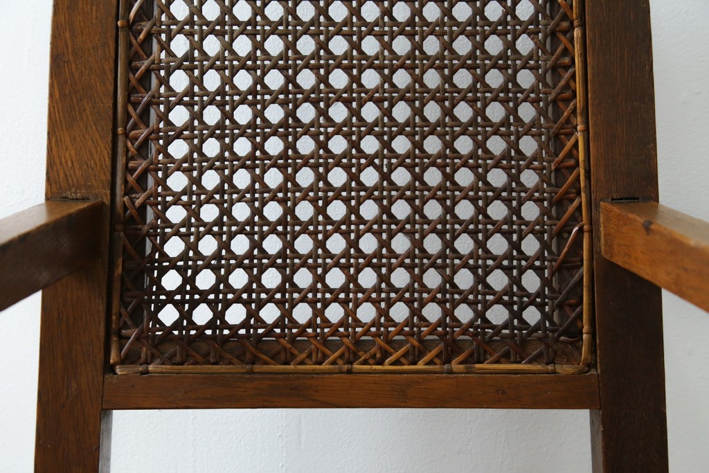 和製アンティーク　古いナラ材の象嵌入りラタン張りチャイルドチェア　(R-073413)