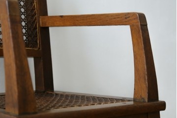 和製アンティーク　古いナラ材の象嵌入りラタン張りチャイルドチェア　(R-073413)