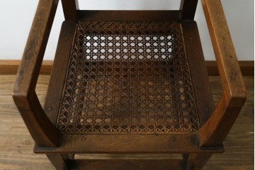 和製アンティーク　古いナラ材の象嵌入りラタン張りチャイルドチェア　(R-073413)
