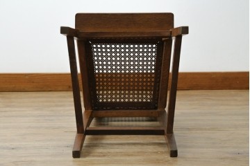 和製アンティーク　古いナラ材の象嵌入りラタン張りチャイルドチェア　(R-073413)